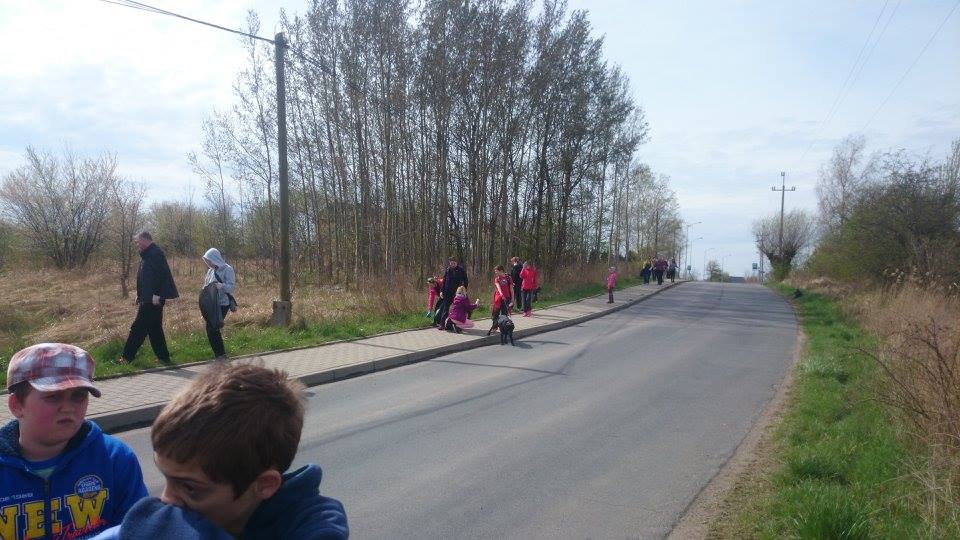 Wiosenne Sprzątanie Sołectwa 16.04.2016_40