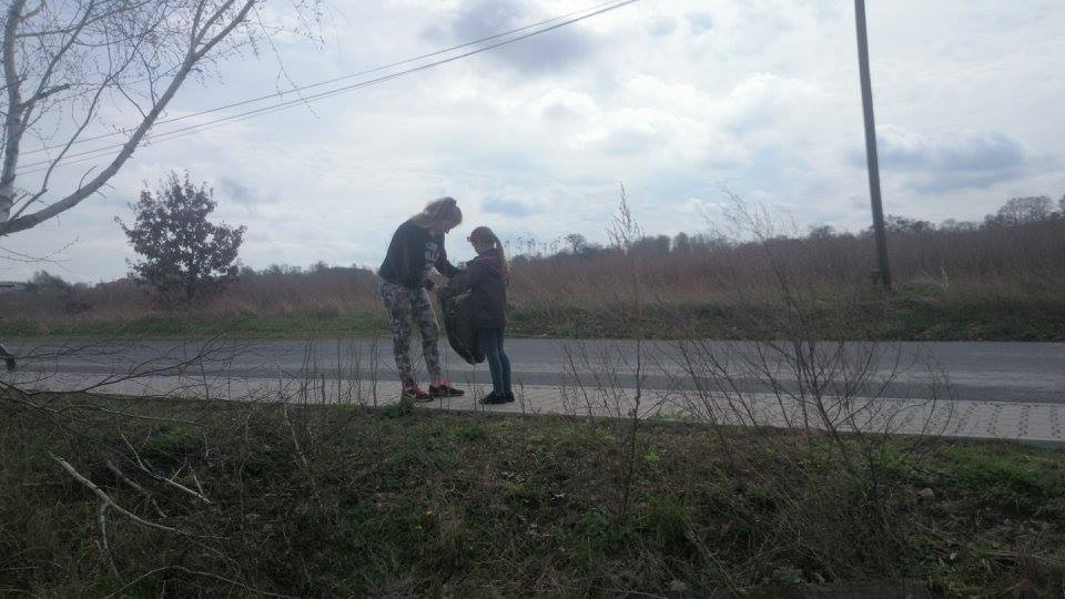 Wiosenne Sprzątanie Sołectwa 16.04.2016_26