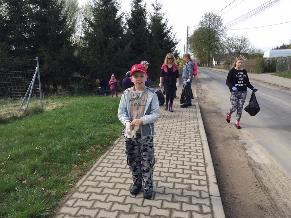Wiosenne Sprzątanie Sołectwa 16.04.2016_83
