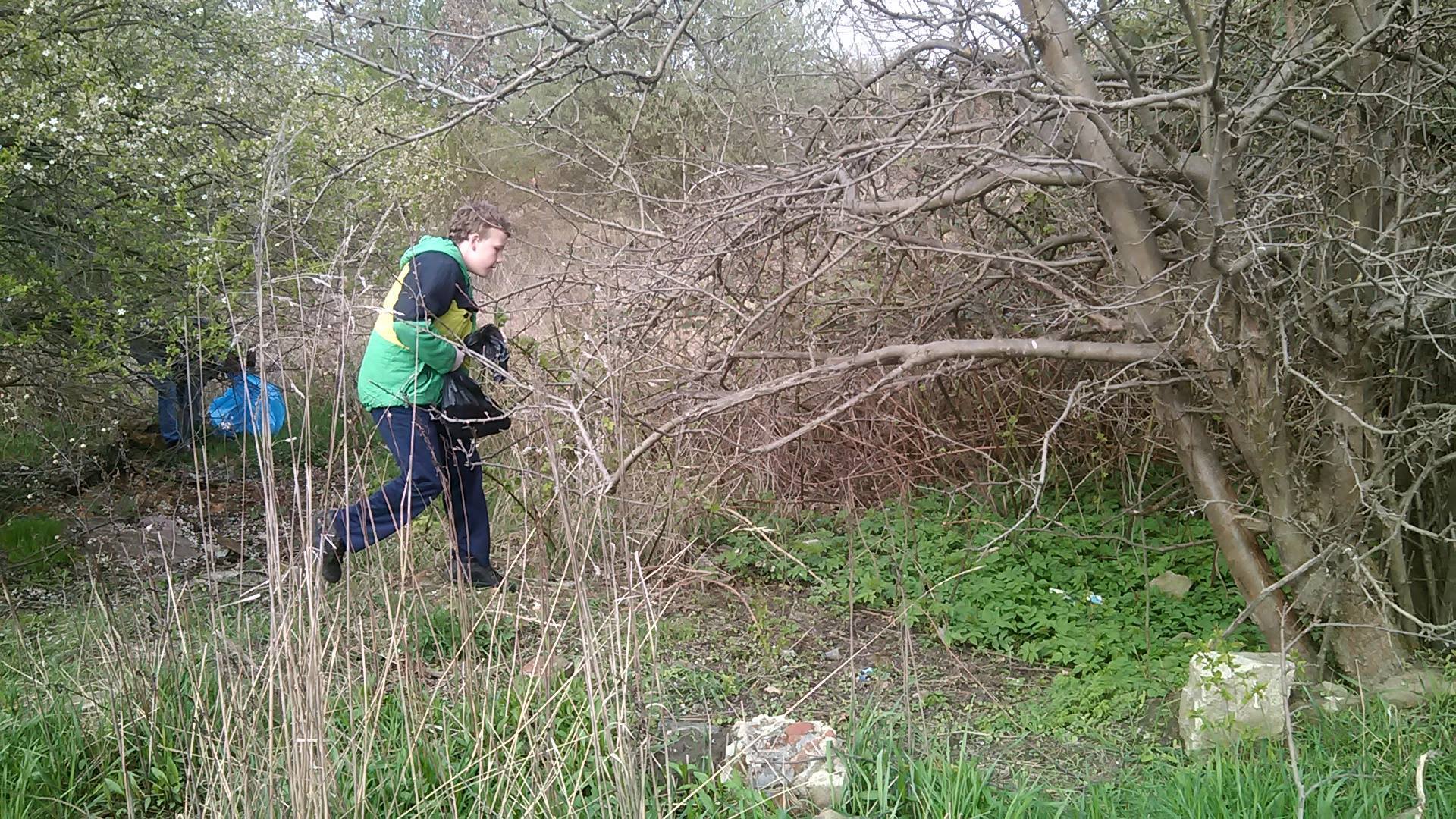 Wiosenne Sprzątanie Sołectwa 16.04.2016_17